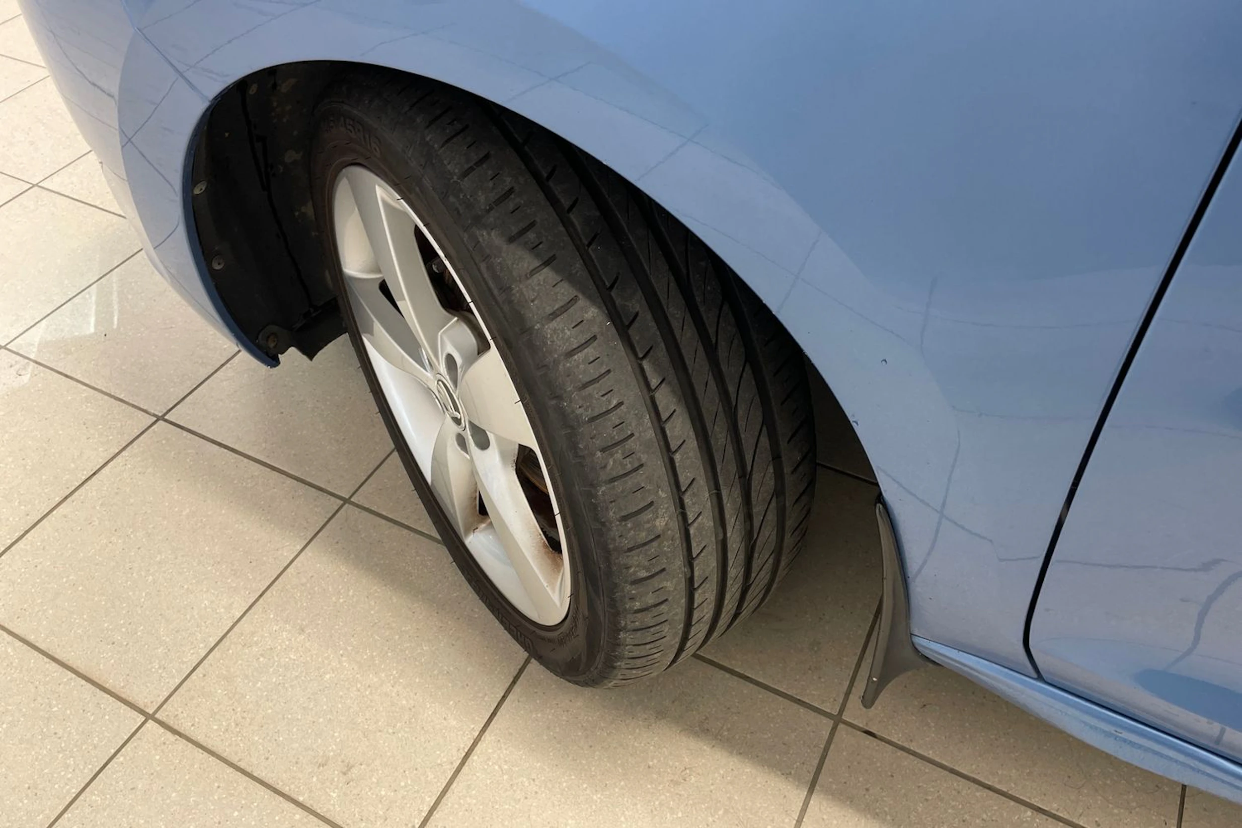 Sininen Skoda RAPID 2016 kuva 10.