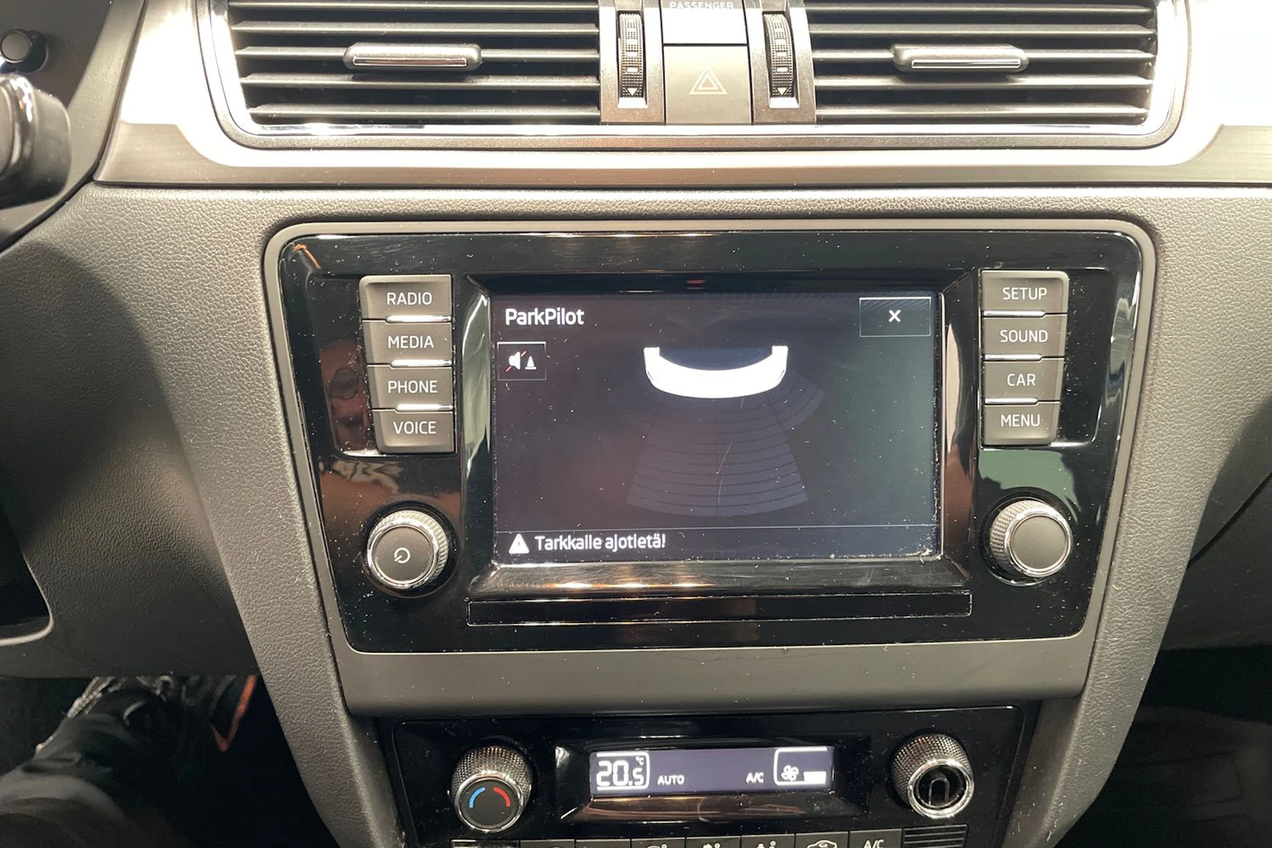 Sininen Skoda RAPID 2016 kuva 15.