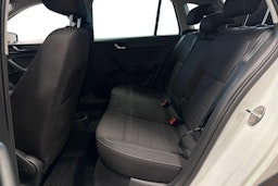 Valkoinen Skoda RAPID 2016 kuva 10.