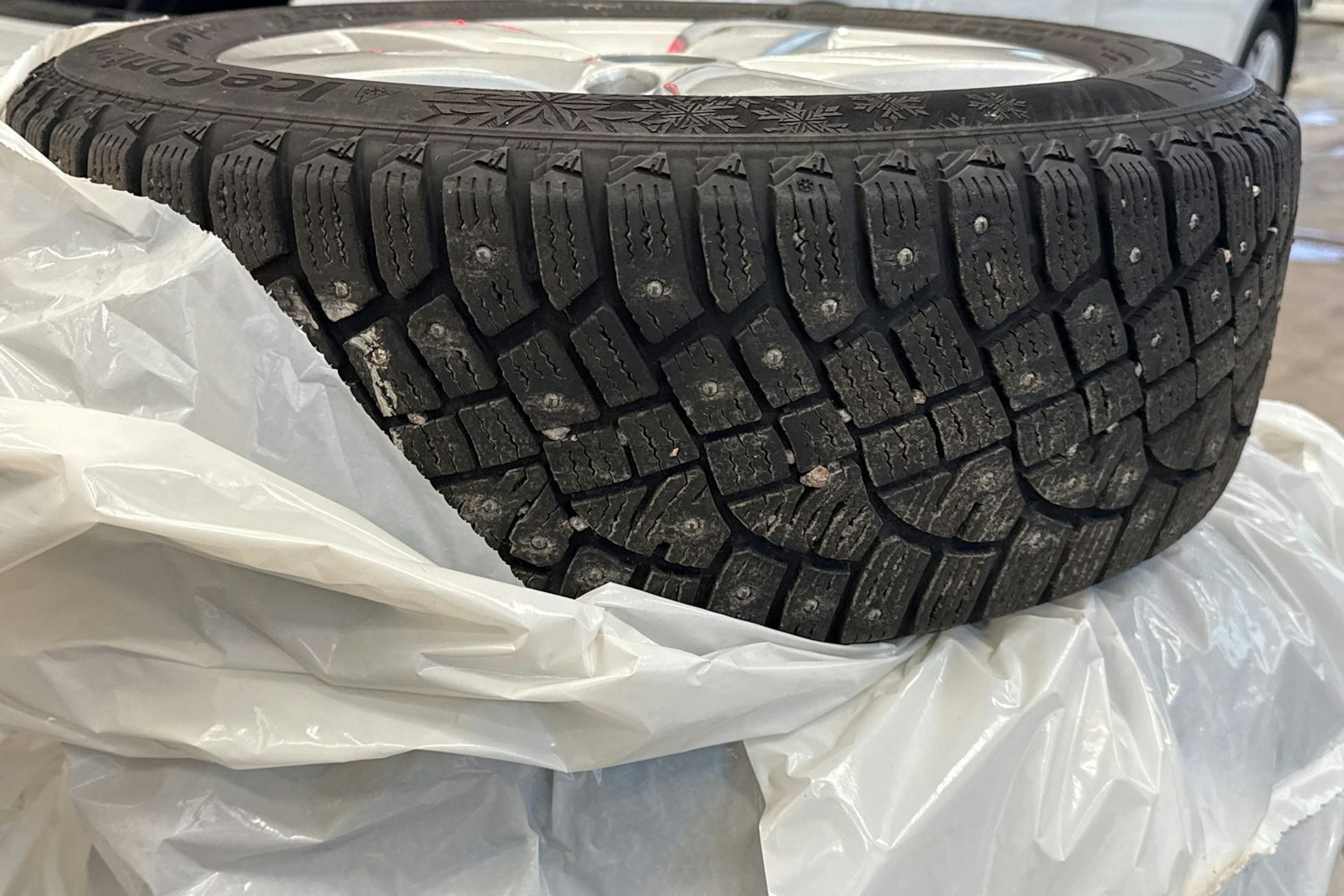 Valkoinen Skoda RAPID 2016 kuva 24.