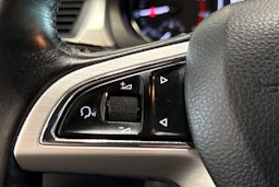 valkoinen Skoda Rapid 2016 kuva 18.