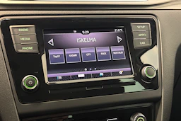 valkoinen Skoda Rapid 2018 kuva 20.