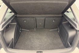 valkoinen Skoda Rapid 2018 kuva 14.