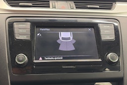 valkoinen Skoda Rapid 2018 kuva 20.