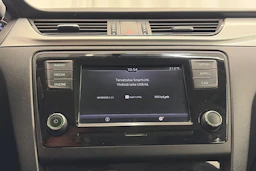 harmaa Skoda Rapid 2018 kuva 18.