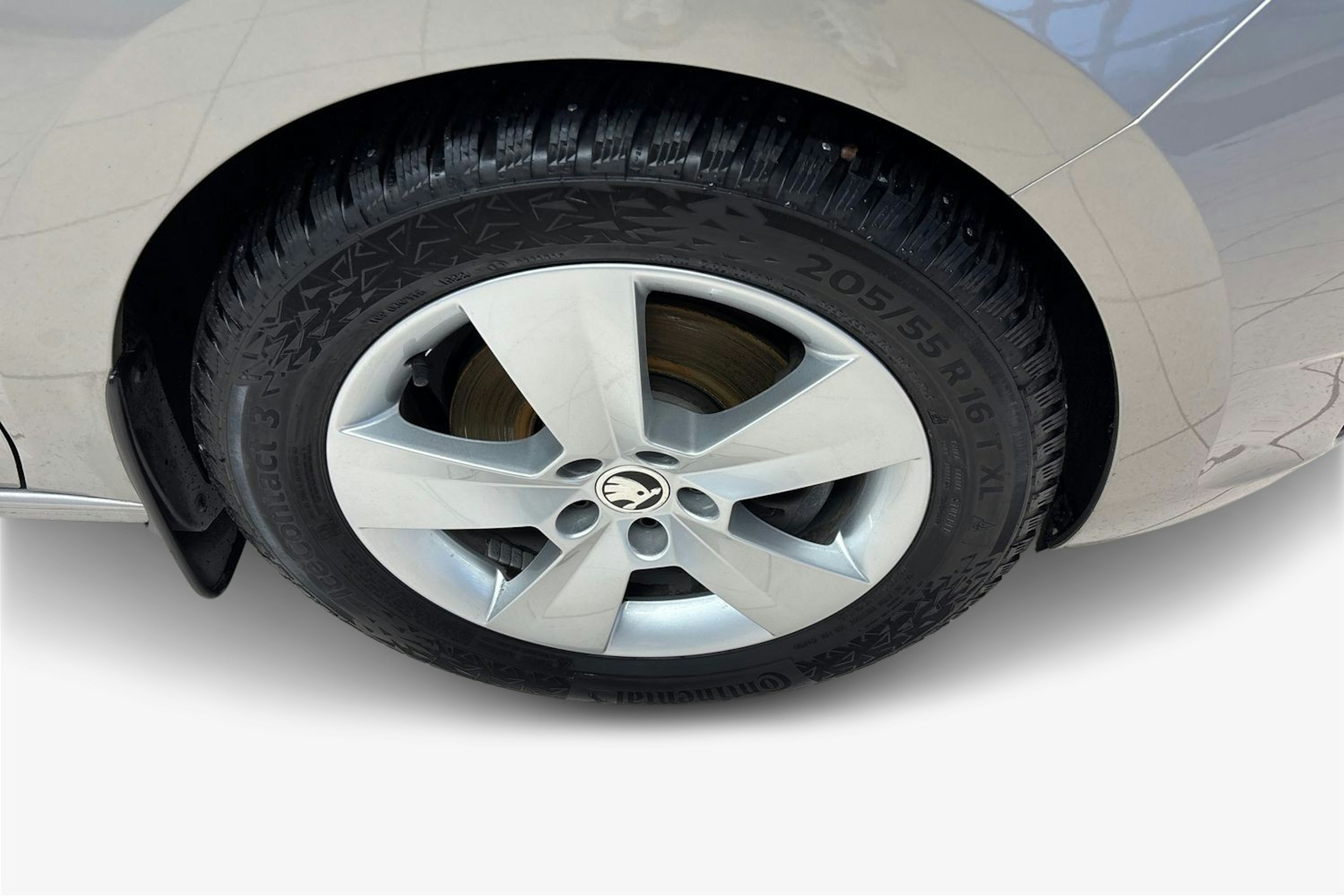 Ruskea (beige) Skoda RAPID 2018 kuva 11.