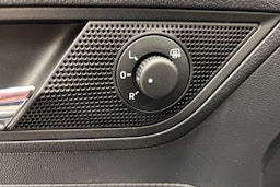 Ruskea (beige) Skoda RAPID 2018 kuva 16.