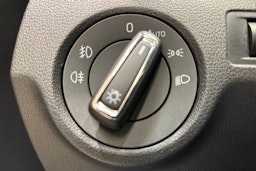 Ruskea (beige) Skoda RAPID 2018 kuva 17.