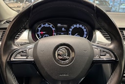 Ruskea (beige) Skoda RAPID 2018 kuva 18.