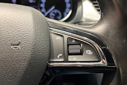 Ruskea (beige) Skoda RAPID 2018 kuva 19.