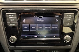 Ruskea (beige) Skoda RAPID 2018 kuva 21.