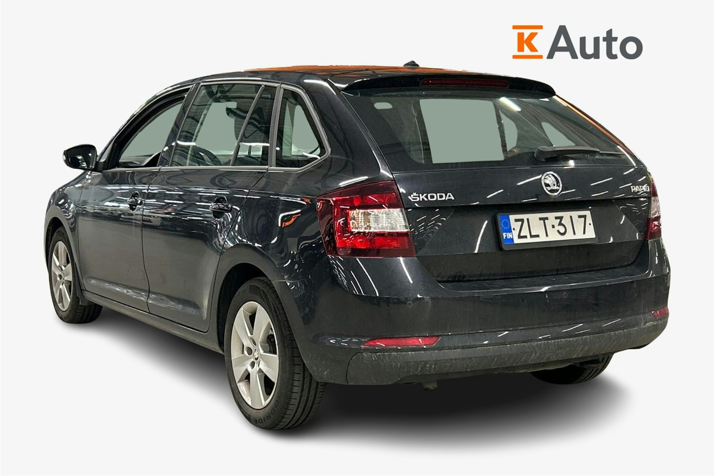musta Skoda Rapid 2018 kuva 2.