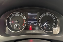 musta Skoda Rapid 2018 kuva 20.