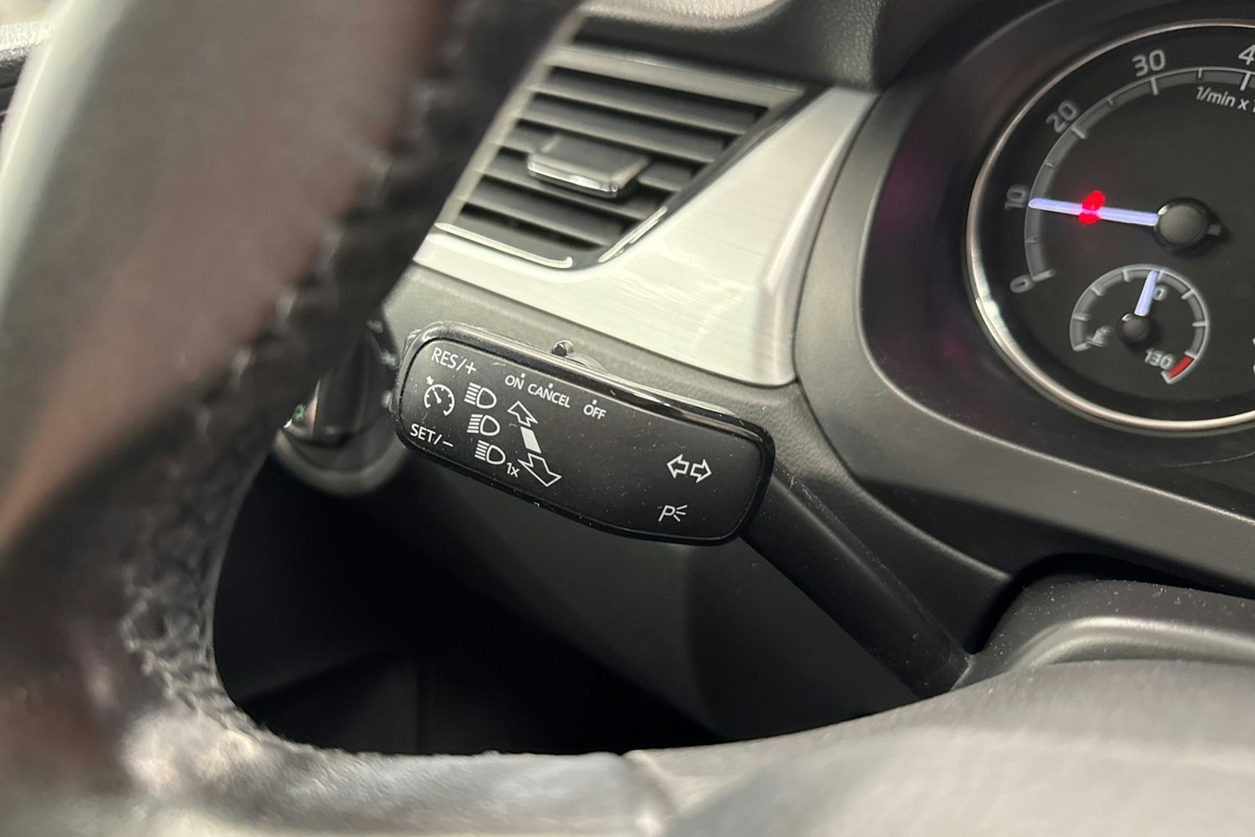 musta Skoda Rapid 2018 kuva 23.