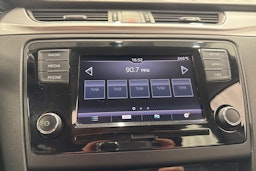 musta Skoda Rapid 2018 kuva 26.