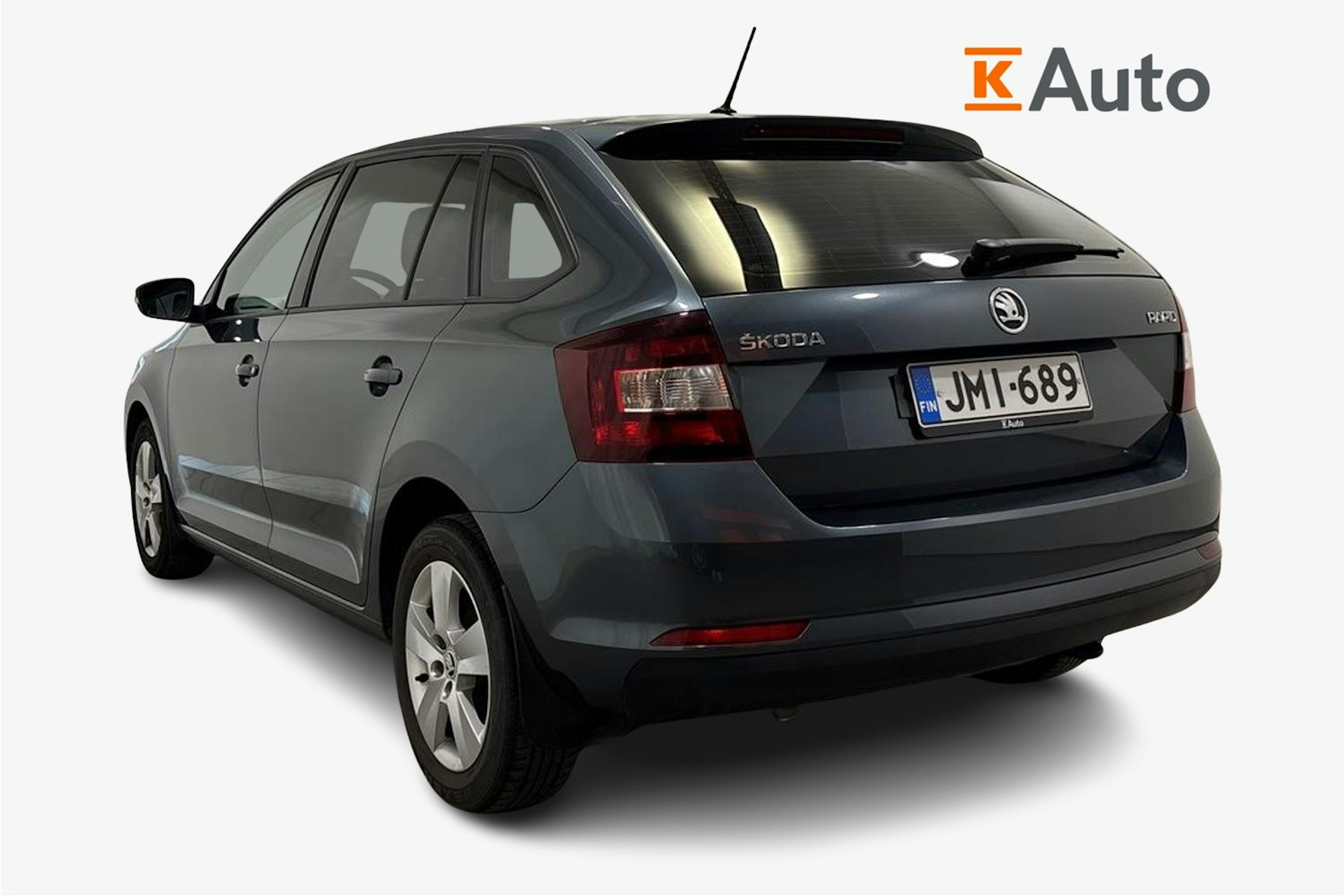 harmaa Skoda Rapid 2019 kuva 2.
