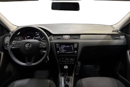 harmaa Skoda Rapid 2019 kuva 7.