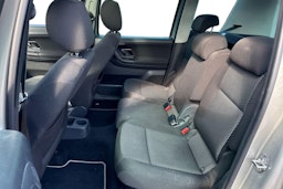 Ruskea (beige) Skoda Roomster 2011 kuva 8.