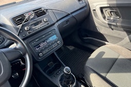 Ruskea (beige) Skoda Roomster 2011 kuva 16.