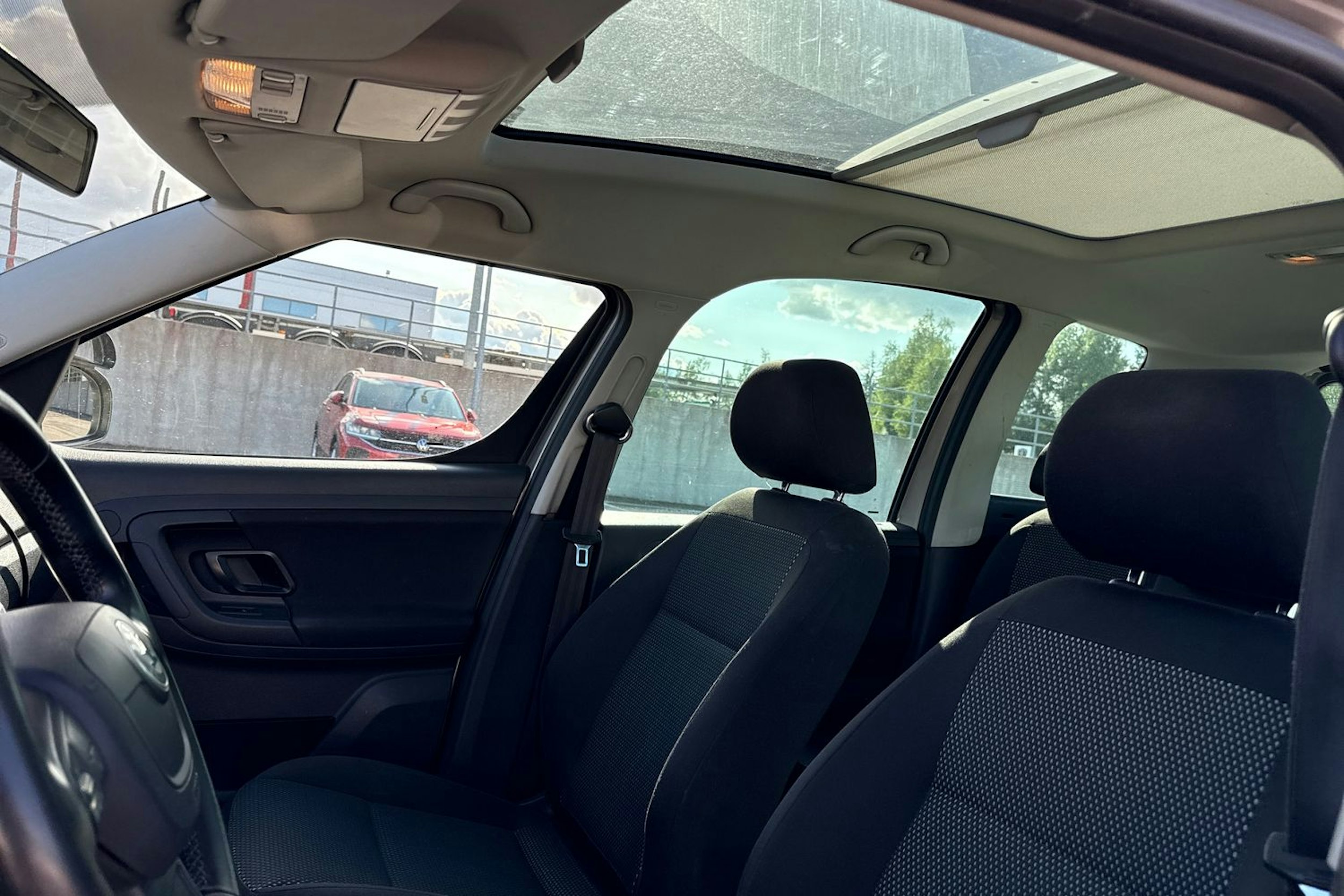 Ruskea (beige) Skoda Roomster 2011 kuva 28.