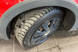 punainen Skoda Roomster 2012 kuva 10.