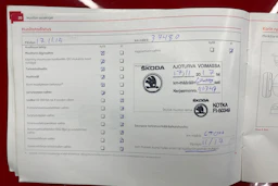 punainen Skoda Roomster 2012 kuva 29.