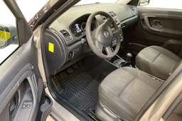 ruskea (beige) Skoda Roomster 2013 kuva 6.