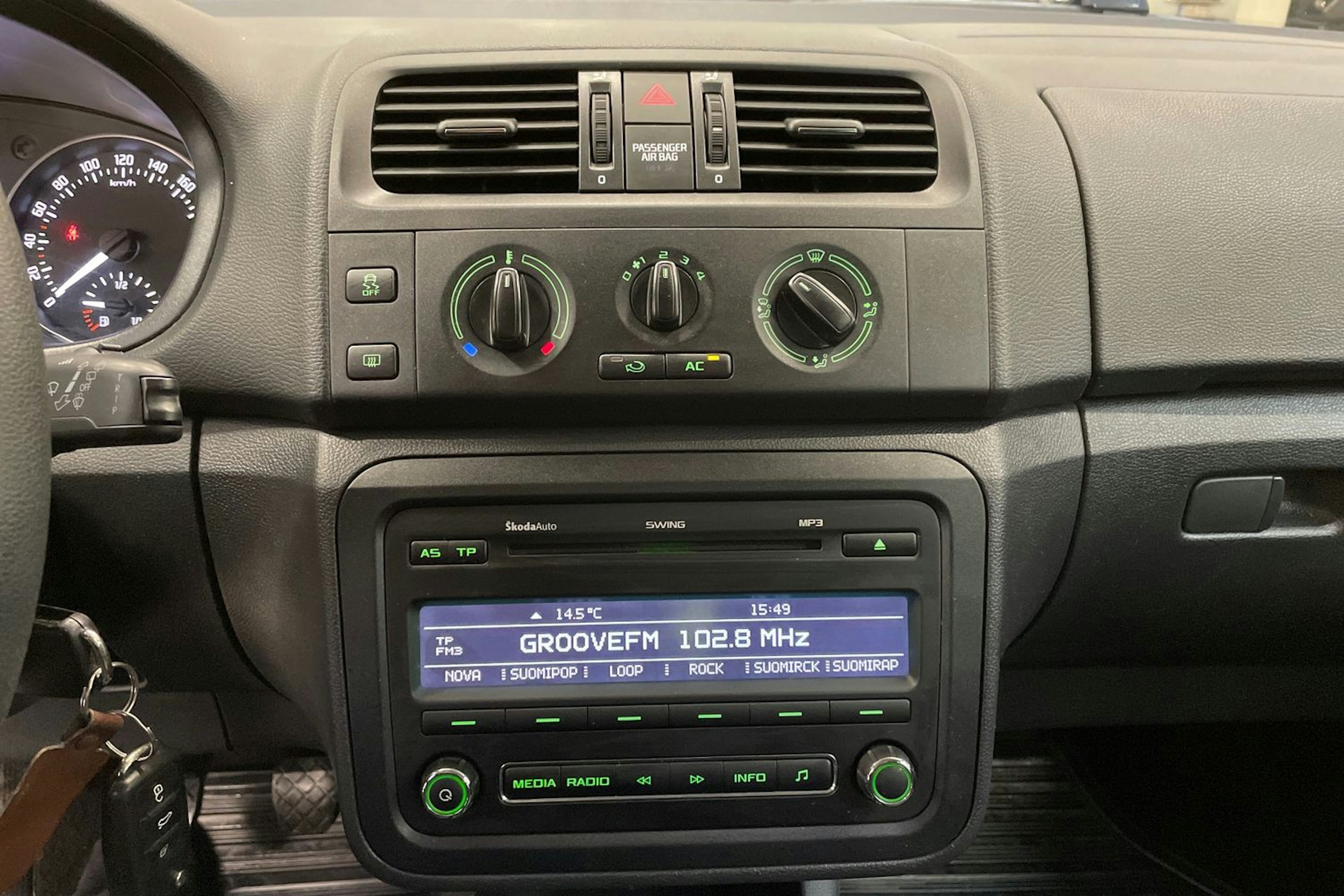 ruskea (beige) Skoda Roomster 2013 kuva 21.