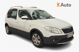 valkoinen Skoda Roomster 2013 kuva 1.