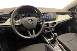 punainen Skoda Scala 2019 kuva 6.