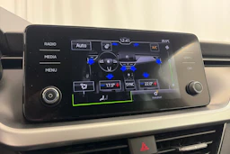 punainen Skoda Scala 2019 kuva 20.