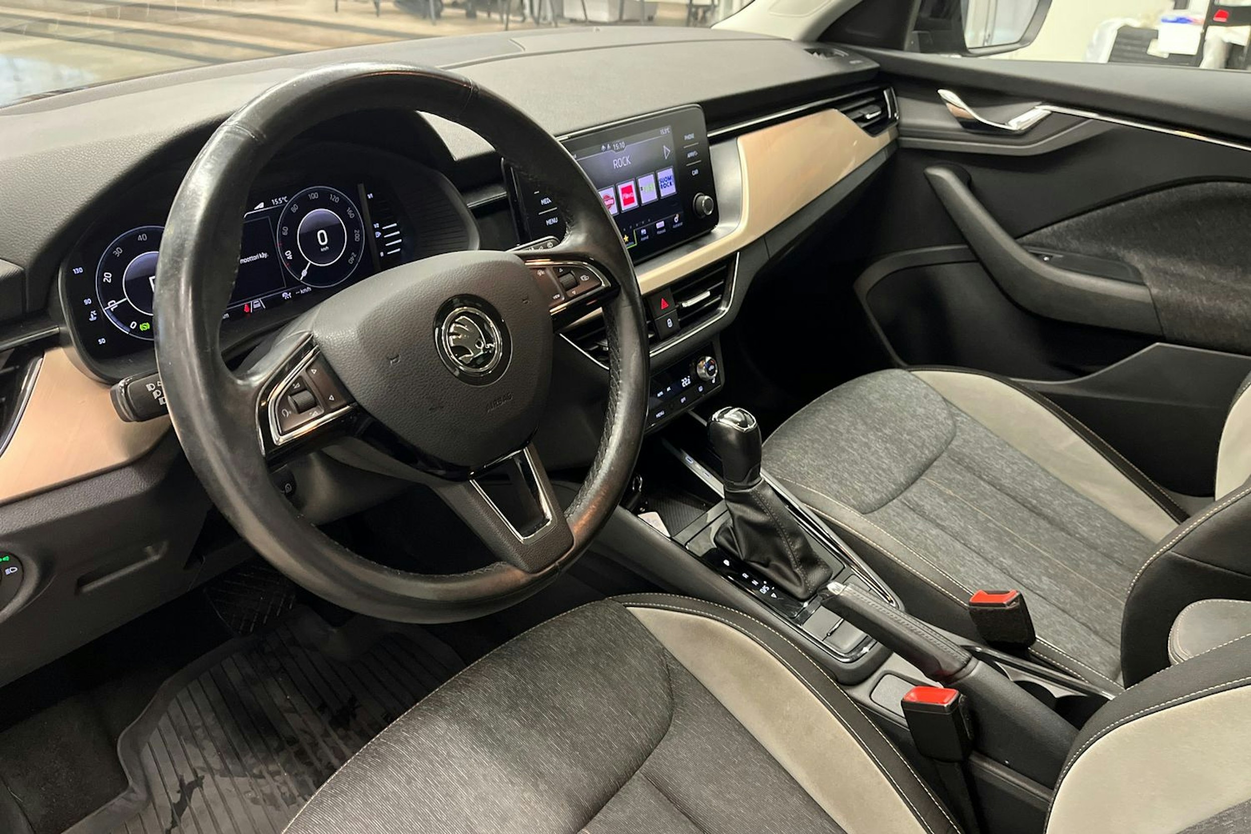 ruskea (beige) Skoda Scala 2019 kuva 6.