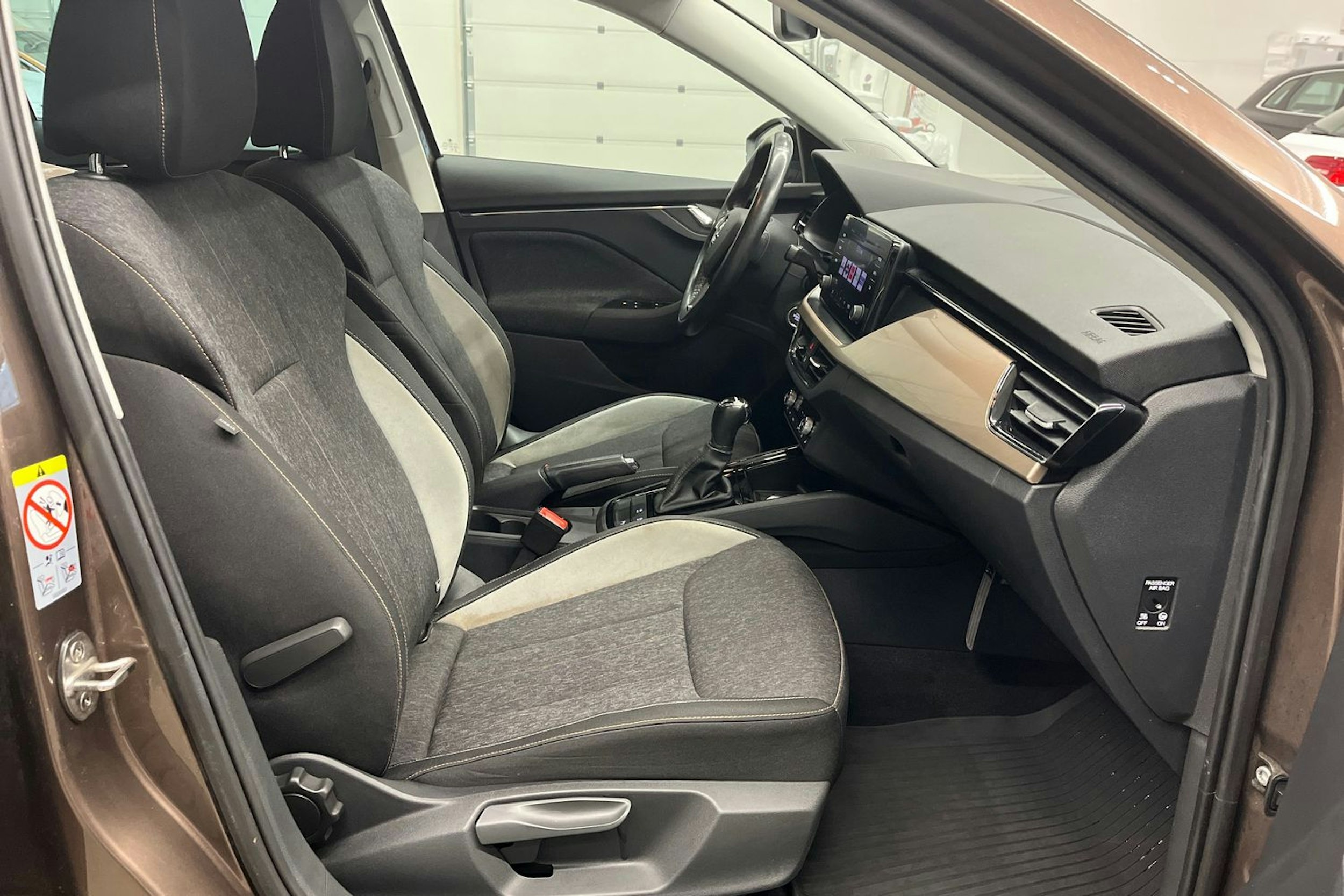 ruskea (beige) Skoda Scala 2019 kuva 11.