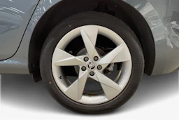 harmaa Skoda Scala 2020 kuva 9.
