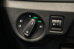 harmaa Skoda Scala 2020 kuva 18.