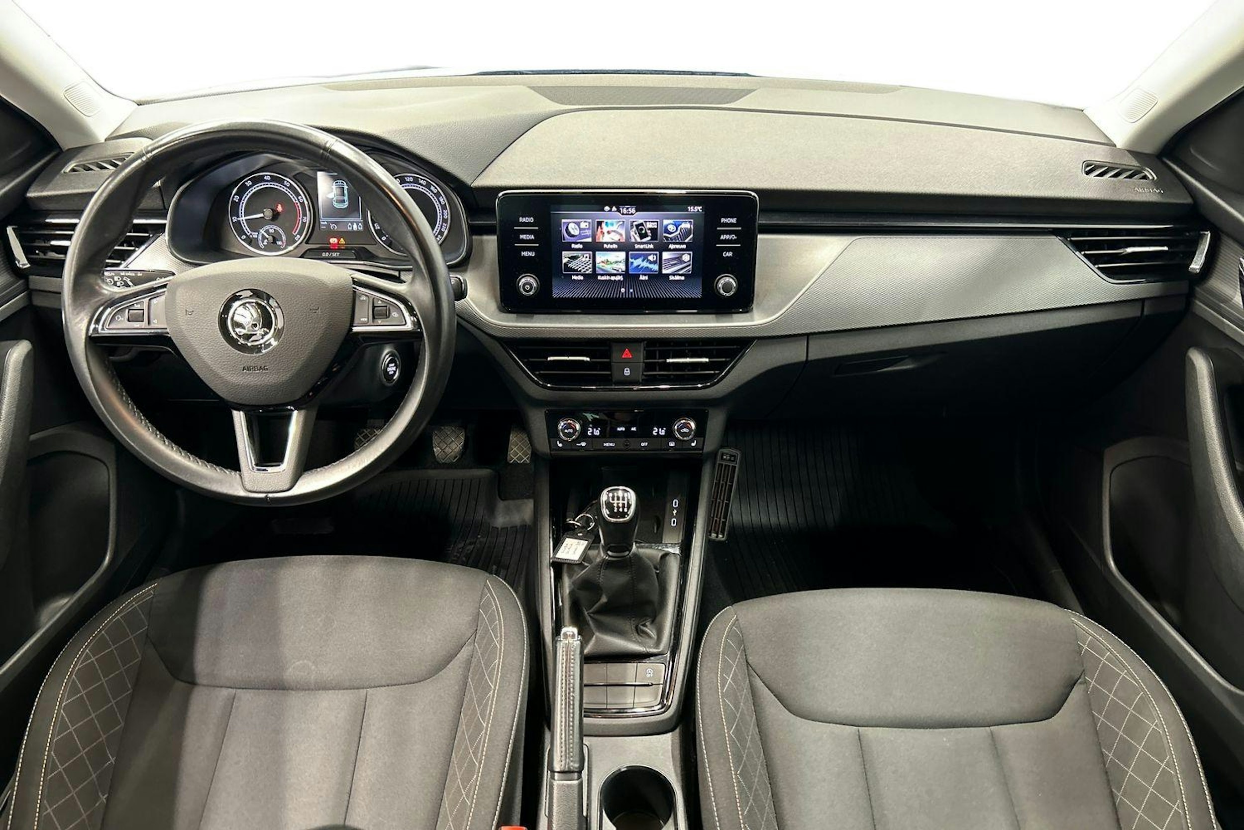 sininen Skoda Scala 2020 kuva 9.