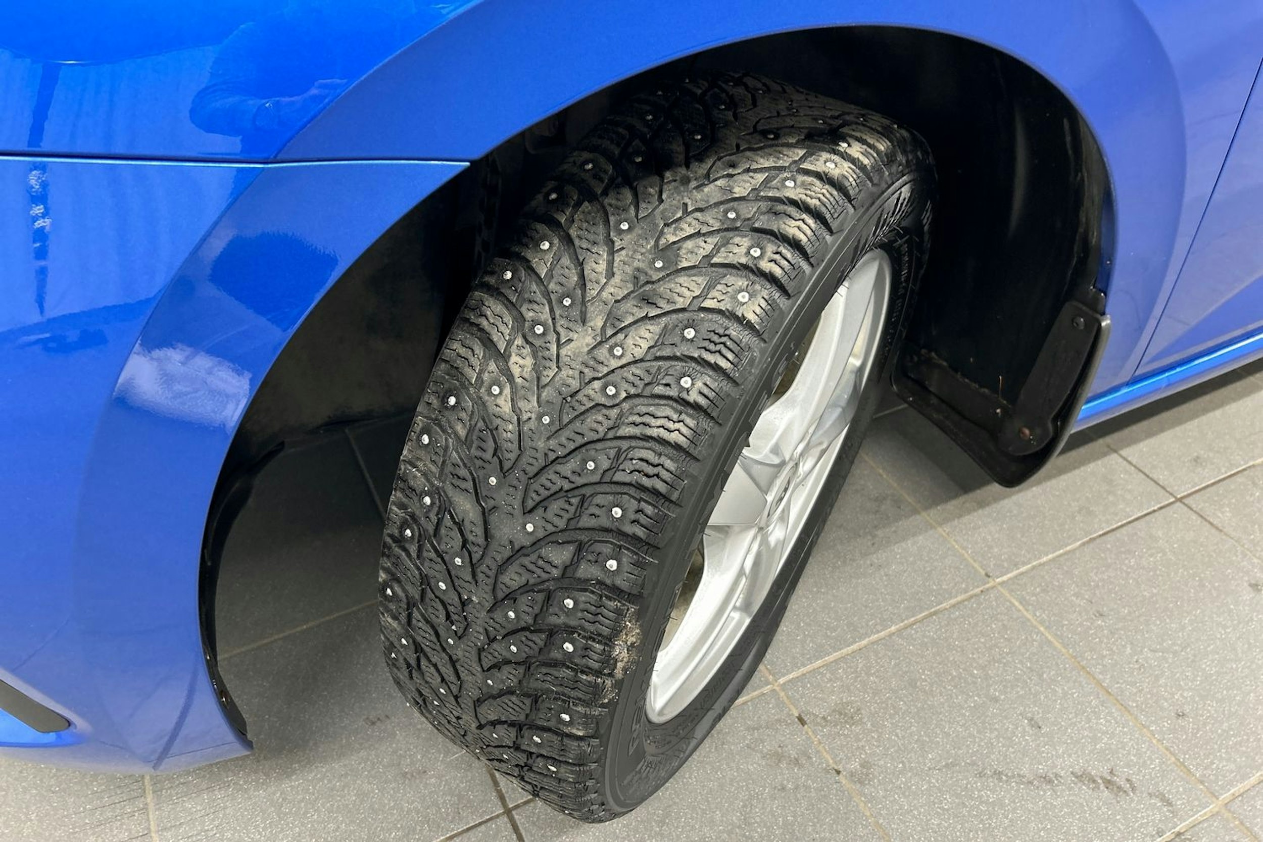 sininen Skoda Scala 2020 kuva 13.