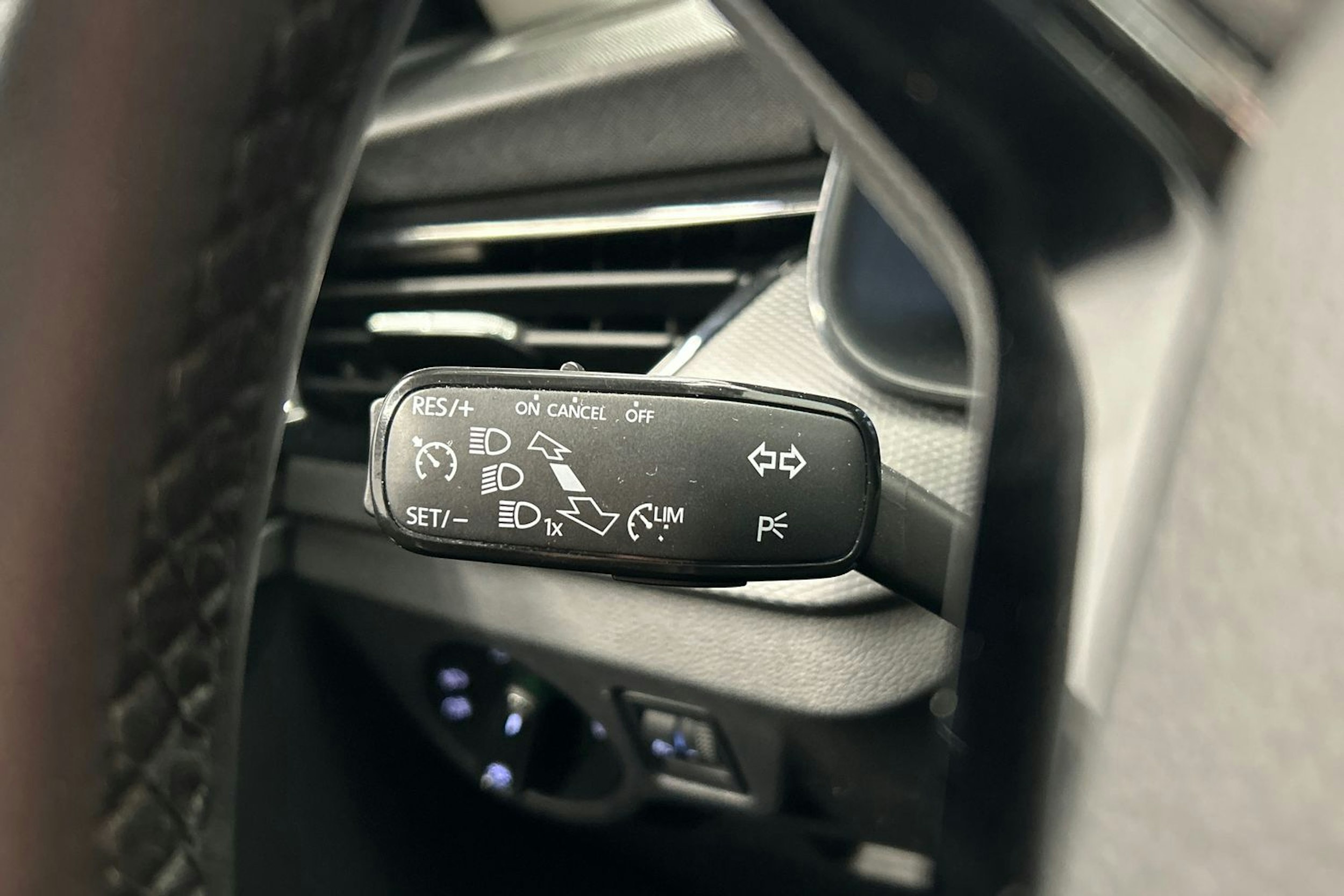 sininen Skoda Scala 2020 kuva 22.