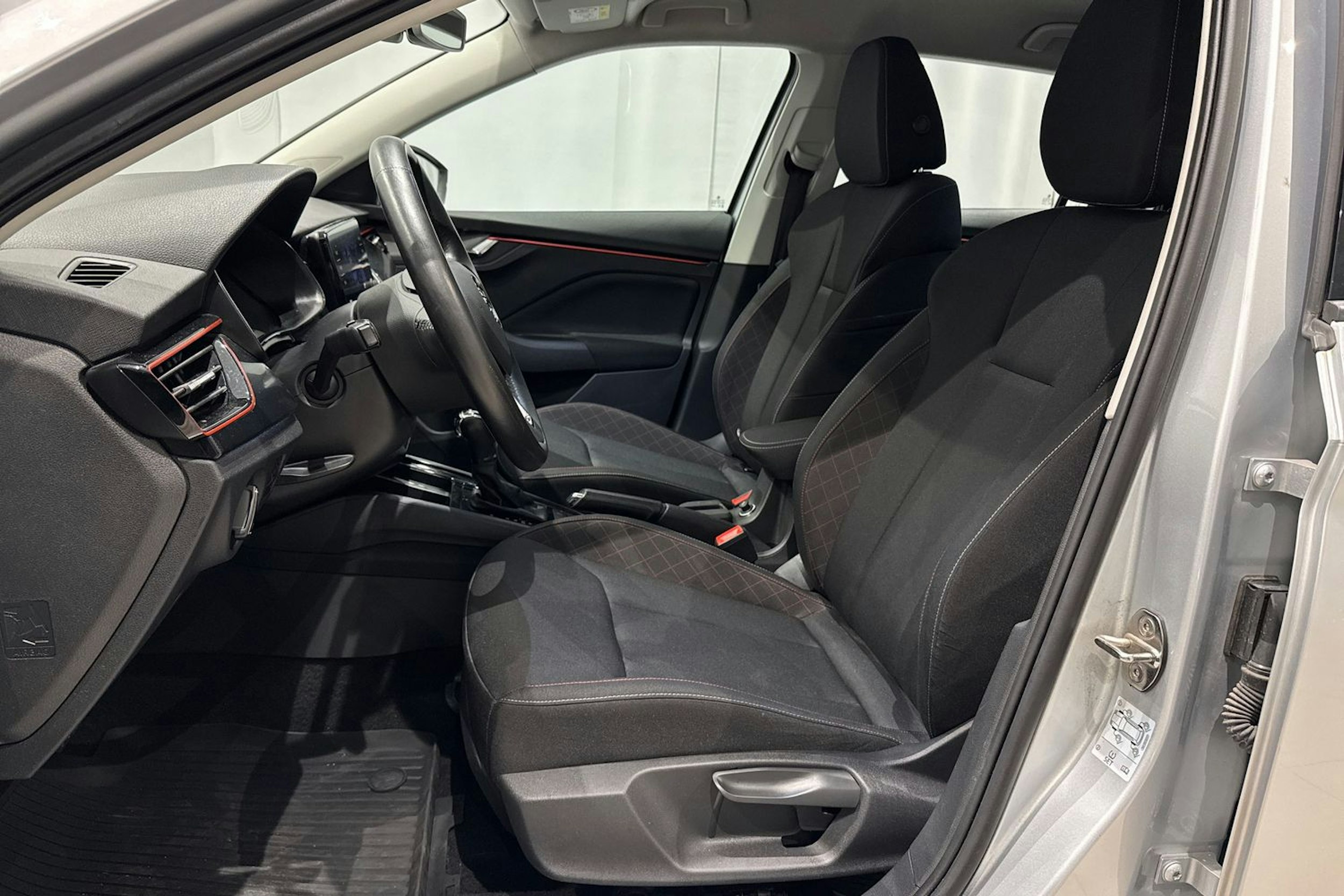 met. harmaa Skoda Scala 2020 kuva 16.