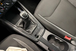Valkoinen Skoda SCALA 2020 kuva 18.