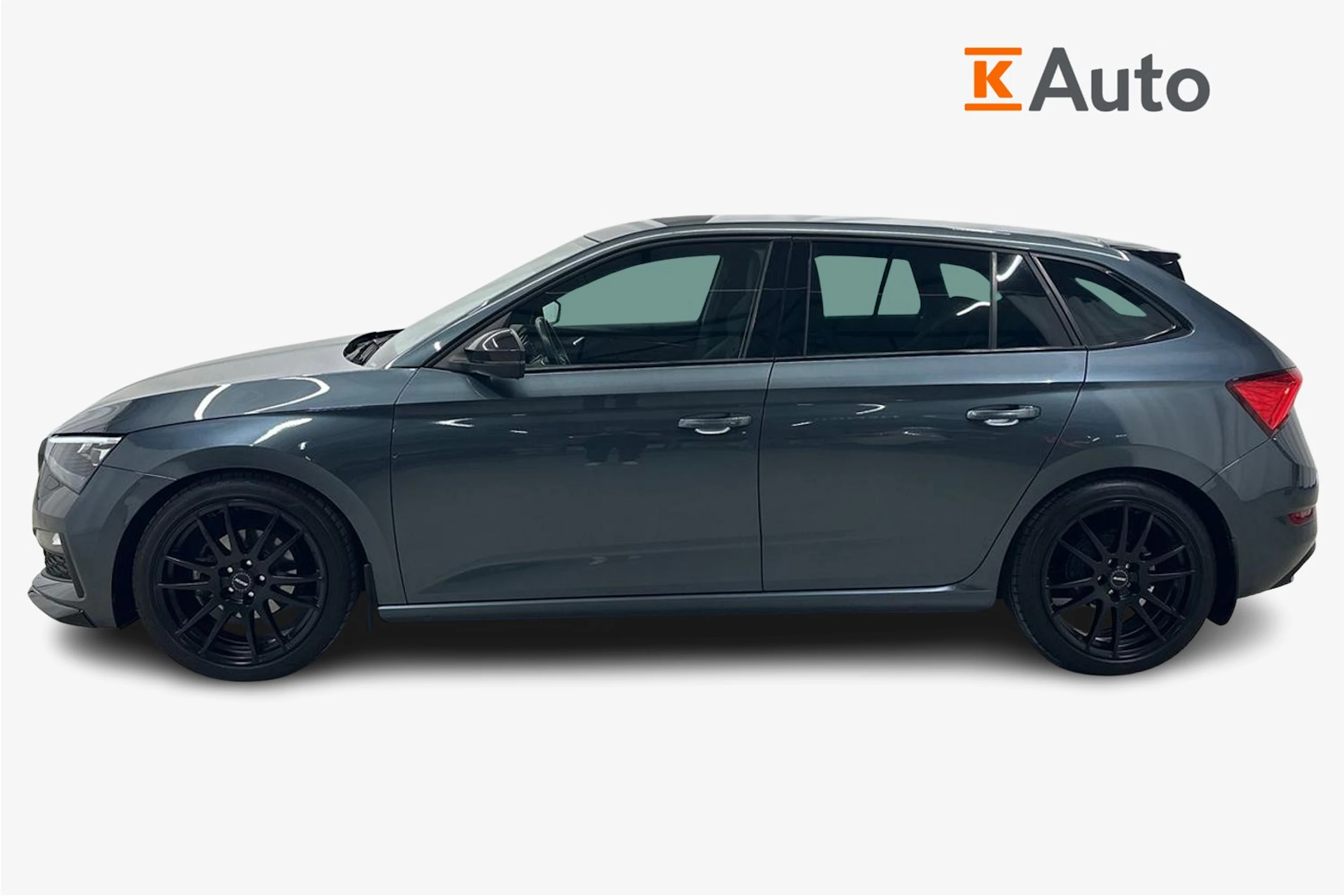 harmaa Skoda Scala 2021 kuva 5.