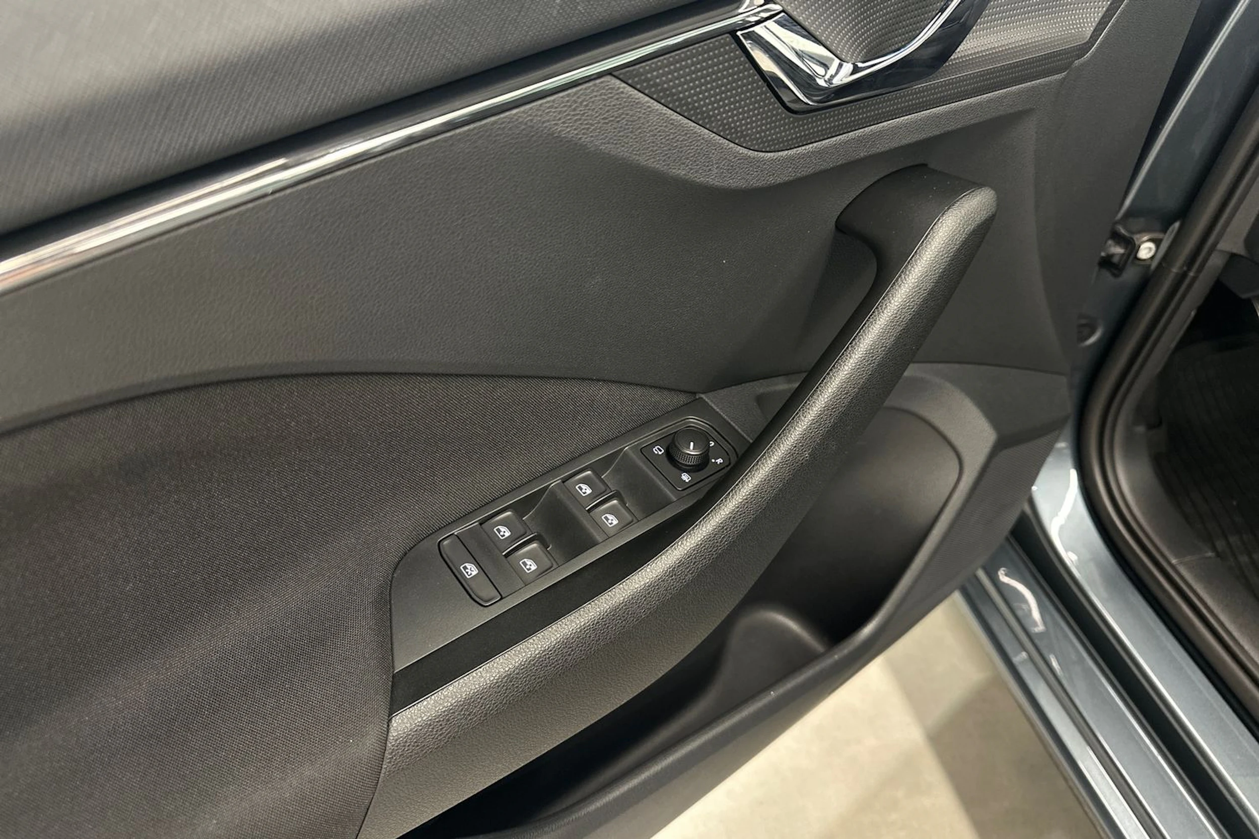 harmaa Skoda Scala 2021 kuva 28.