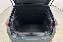harmaa Skoda Scala 2021 kuva 34.