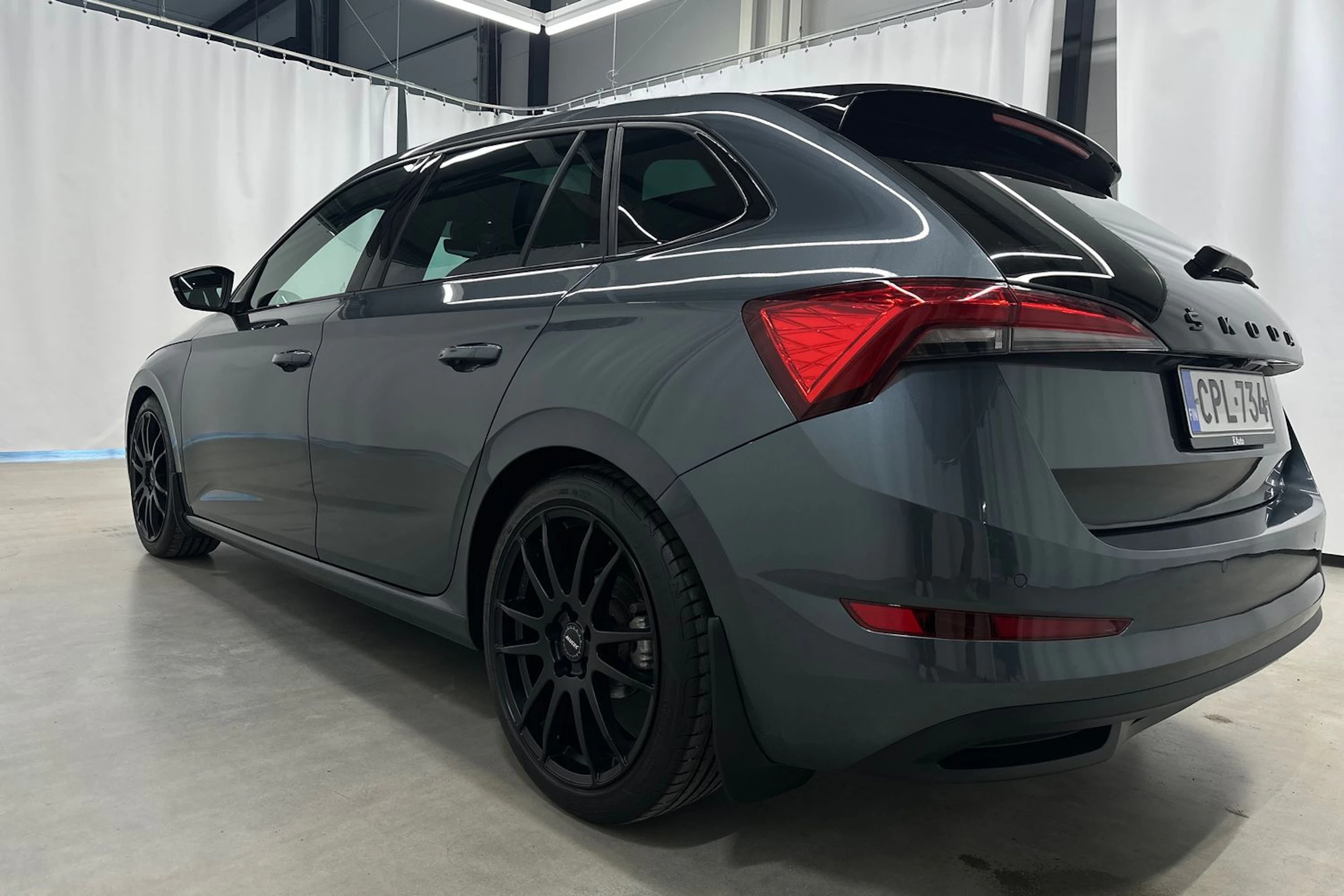 harmaa Skoda Scala 2021 kuva 35.