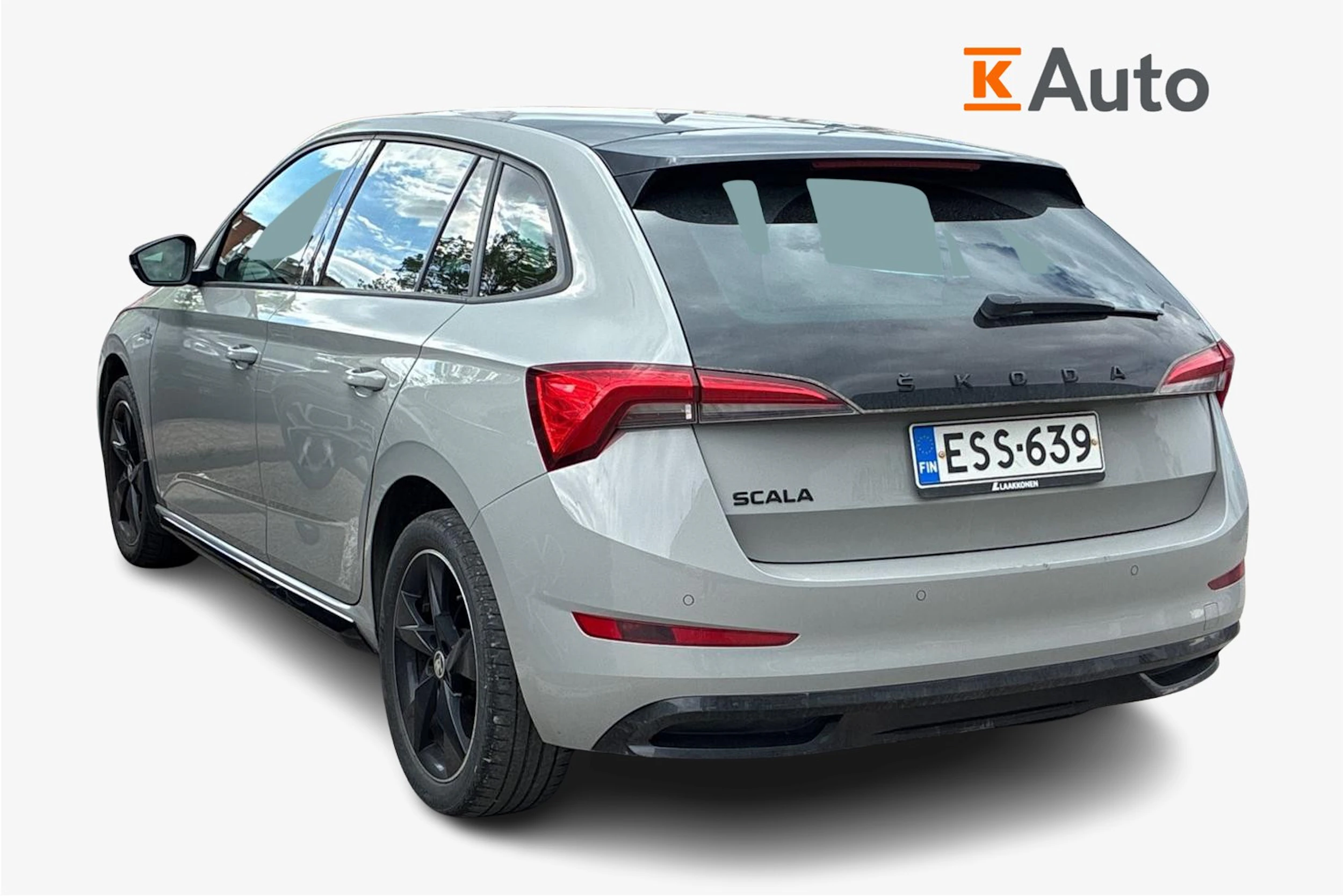harmaa Skoda Scala 2021 kuva 2.