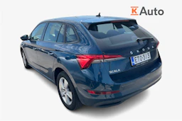 sininen Skoda Scala 2021 kuva 2.