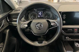 Harmaa Skoda SCALA 2021 kuva 13.