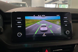 Harmaa Skoda SCALA 2021 kuva 18.