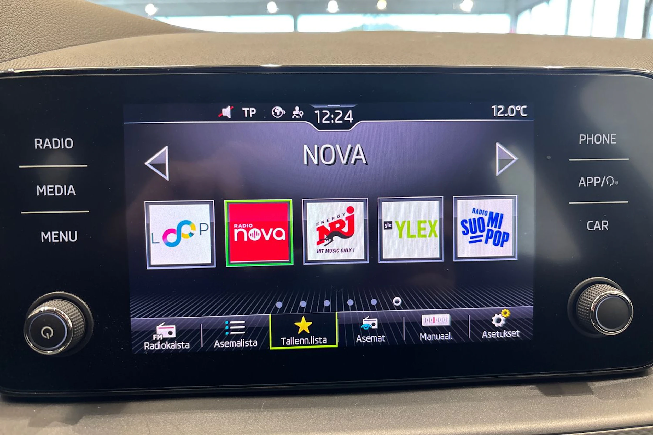 sininen Skoda Scala 2023 kuva 17.