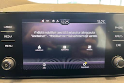 sininen Skoda Scala 2023 kuva 18.
